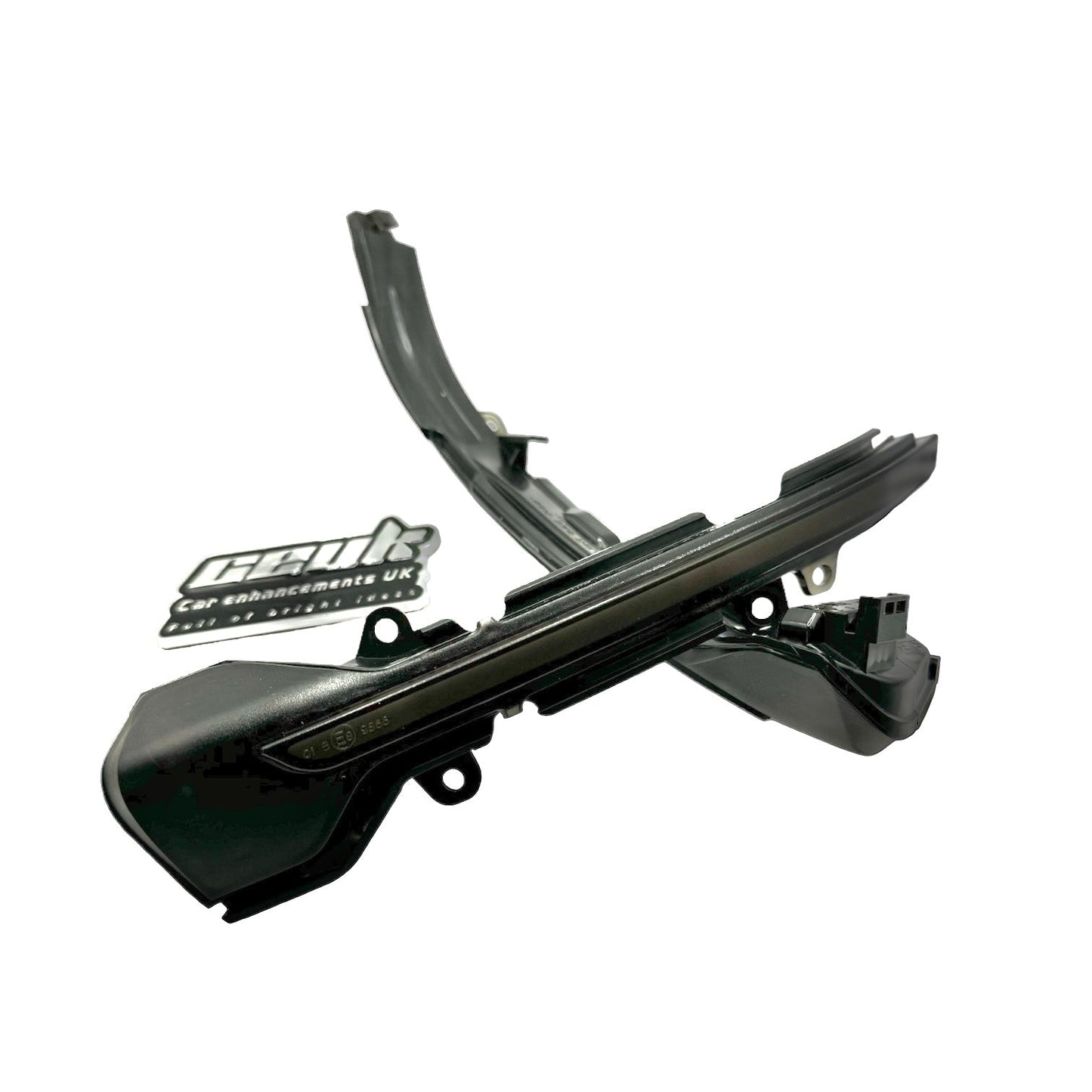 Seat Leon MK3 - LED Sequential Side Repeater Unit - Car Enhancements UK